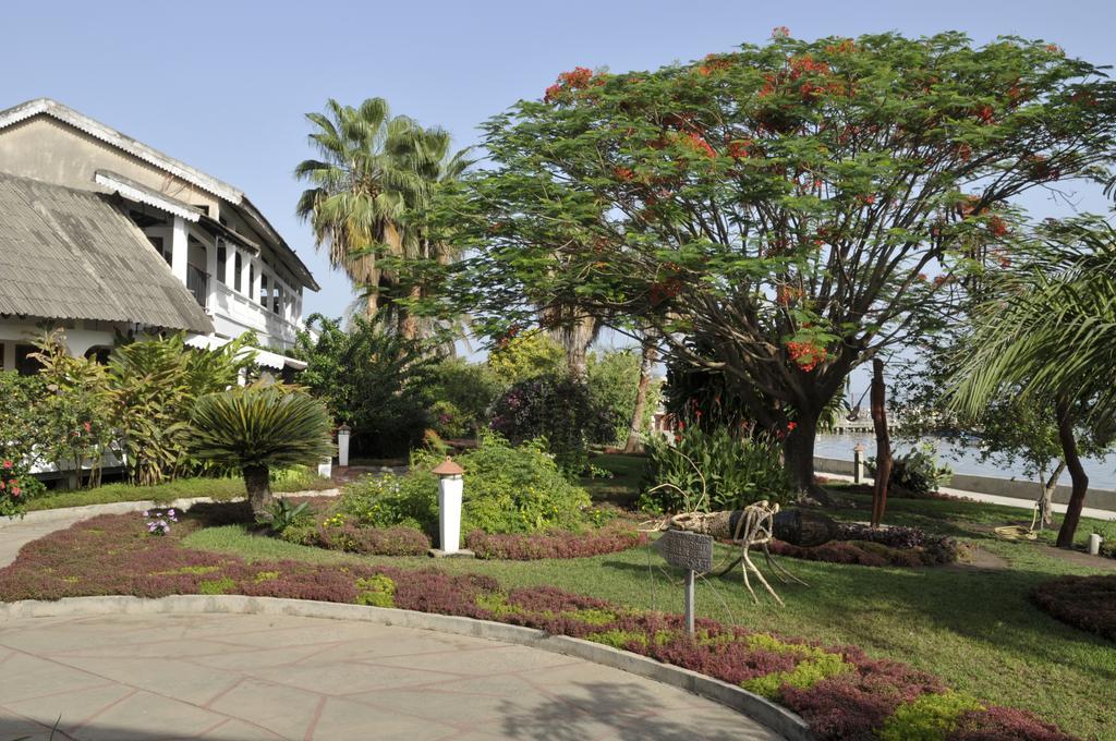 Hôtel Kadiandoumagne Ziguinchor Exterior foto